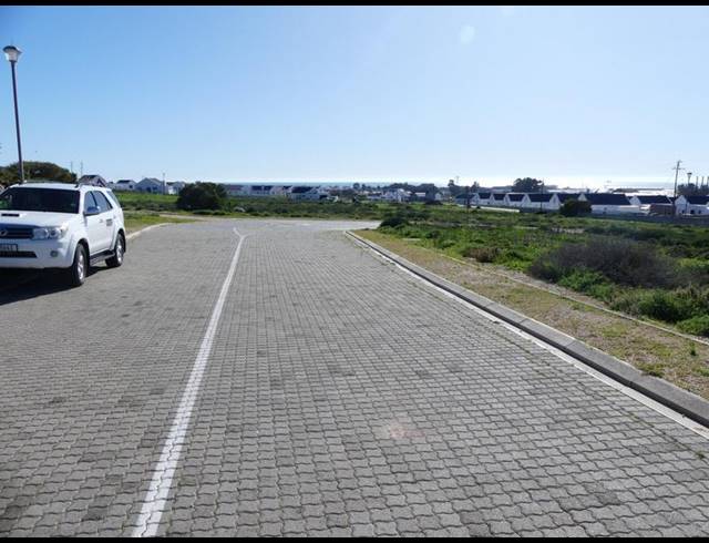 LAND FOR SALE IN HARBOUR LIGHTS